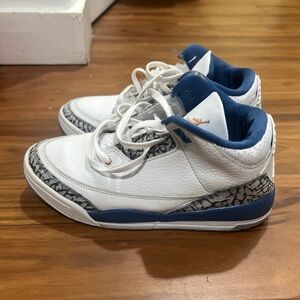 Jordan 3s
